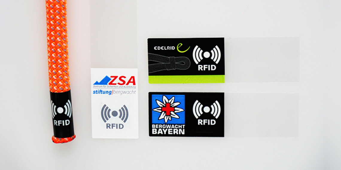 Collage on RFID / NFC labels | smart-TEC